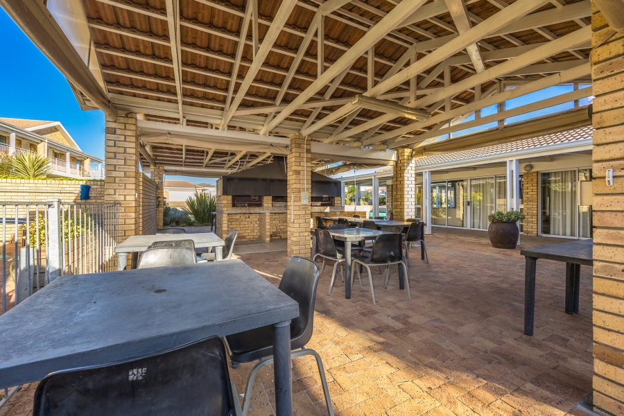 2 Bedroom Property for Sale in Sonstraal Heights Western Cape